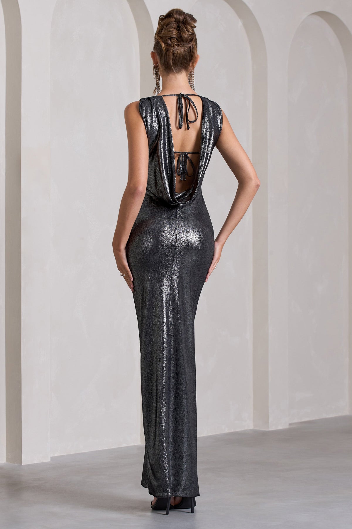 Metallic 2025 backless dress