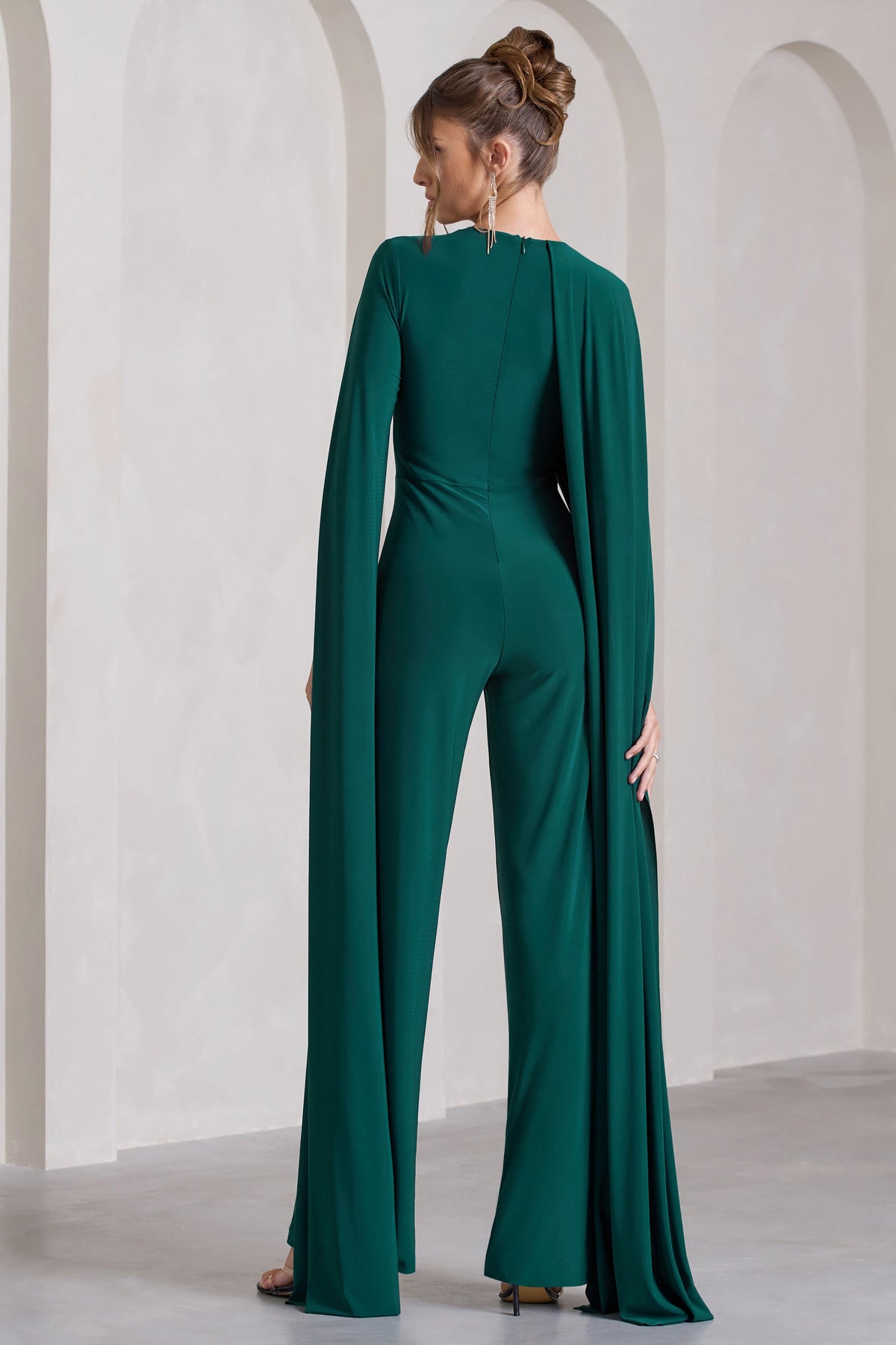 Harley Bottle Green Straight-Leg Jumpsuit With Cape Sleeves – Club L London  - IRE